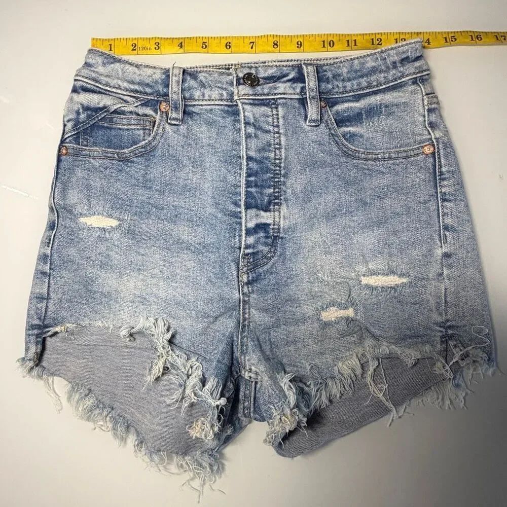 Free People We The Free Blue Denim Distressed Button Fly Cut Off Shorts Size 27